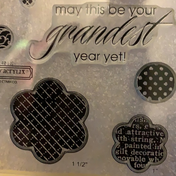 Horray Bouquet stamp set - Picture 6 of 8